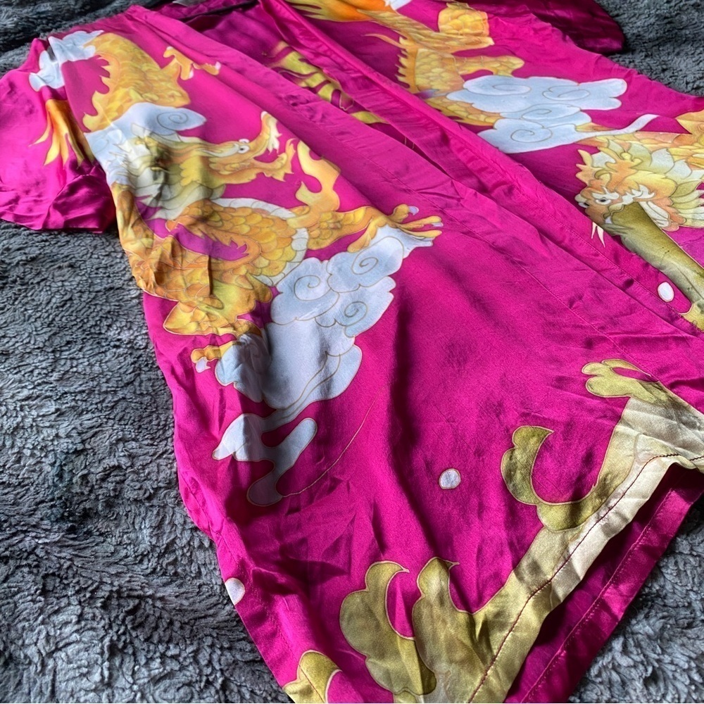 Watercolor Dragon Robe - Picture 2 of 11